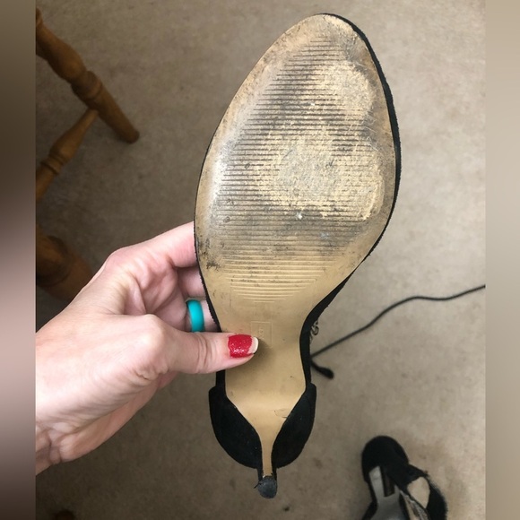 Steve Madden Luxe Black Suede Leather Fiona Grommet Ankle Strap Zip Heels Sz 7.5 - Picture 7 of 11